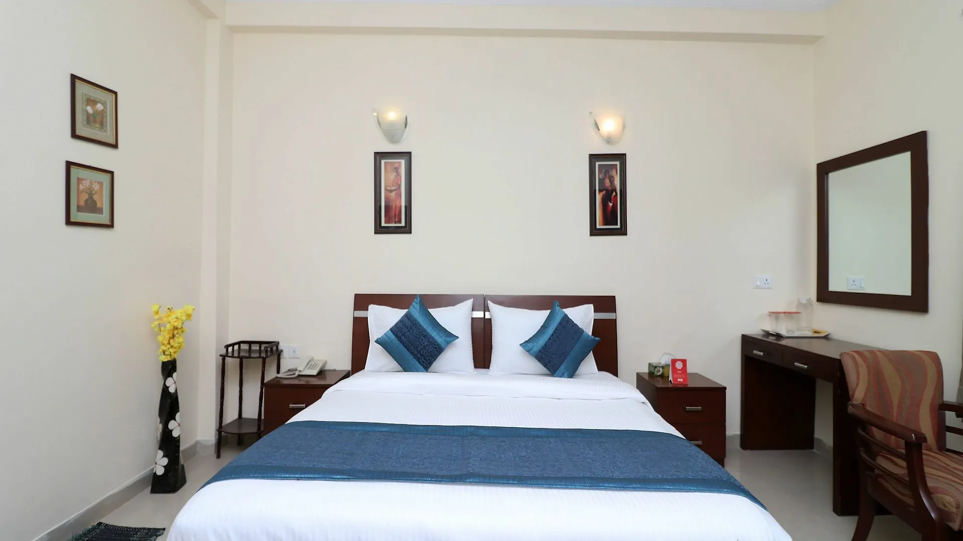 Oyo 10171 Krishna Inn Gurgáon Indie